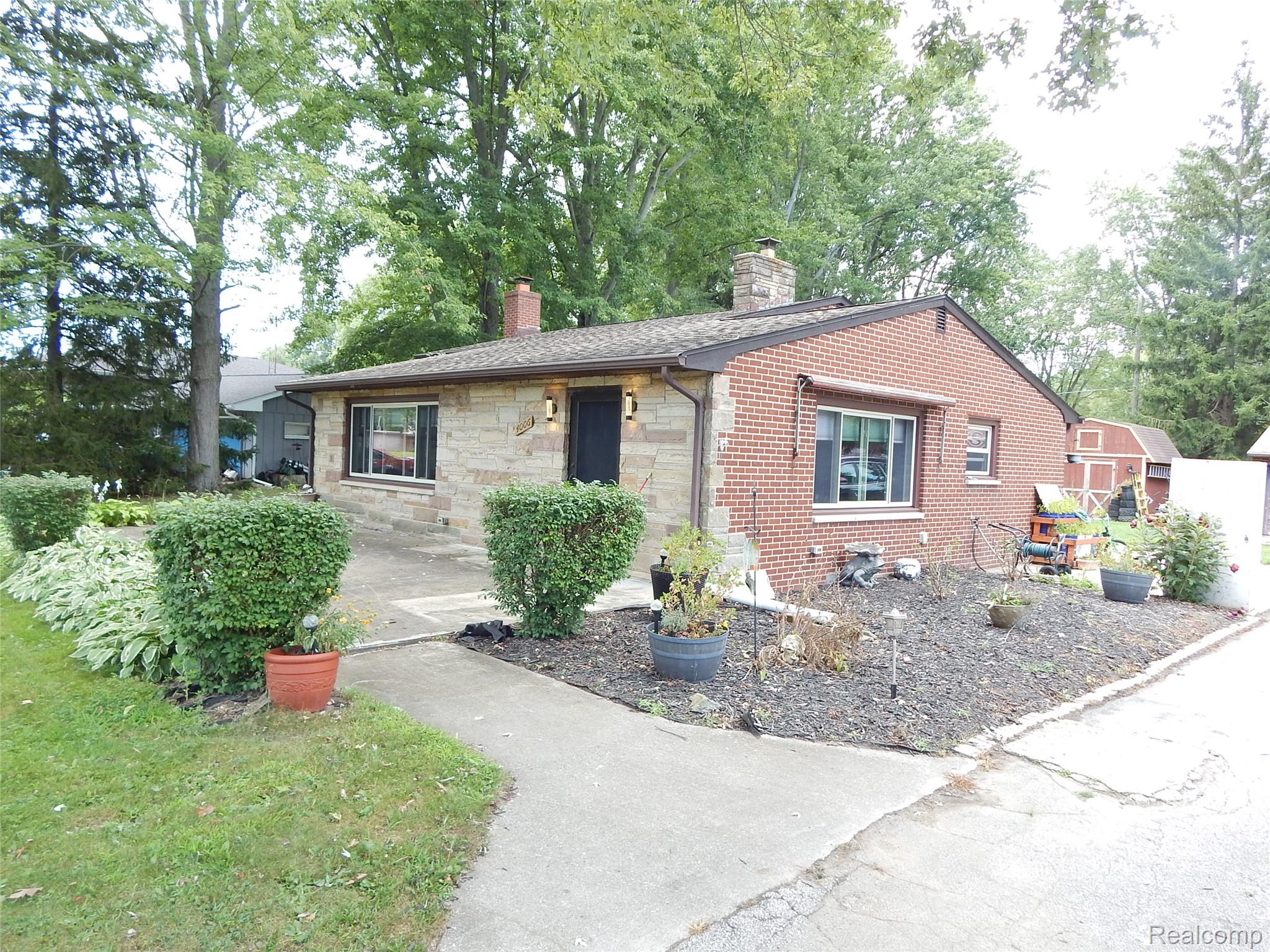 4006 N River Road Road