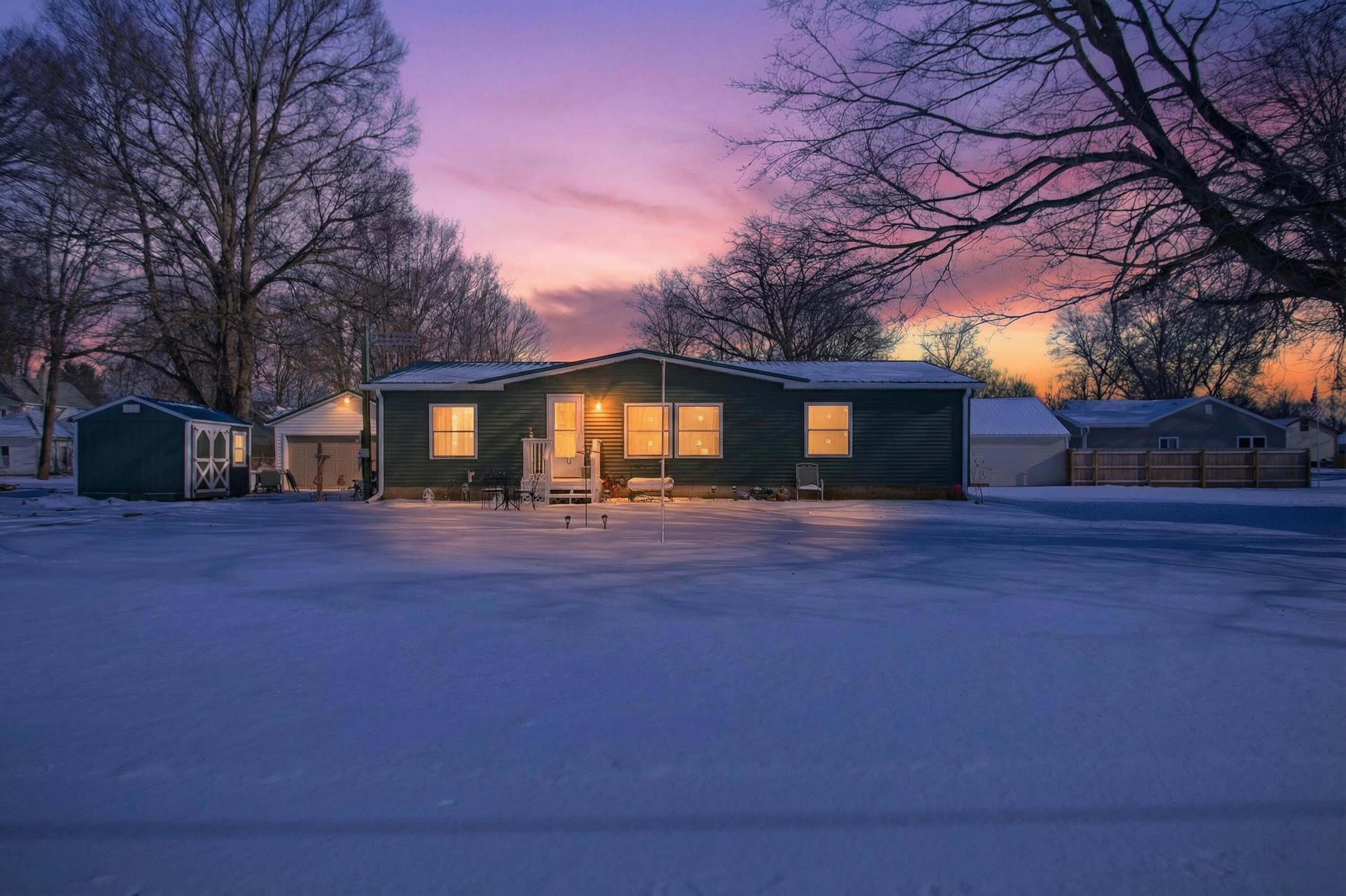 419 S Capital Avenue