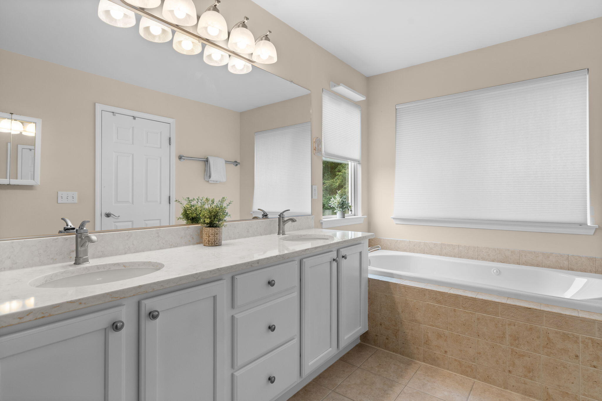 1338 Coach House Lane