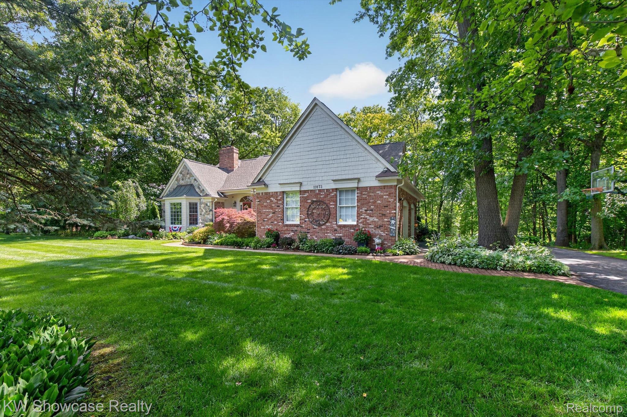 11073 Sandy Creek Drive