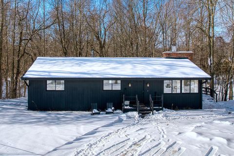 988 Blue Star Highway Casco Township MI 49090