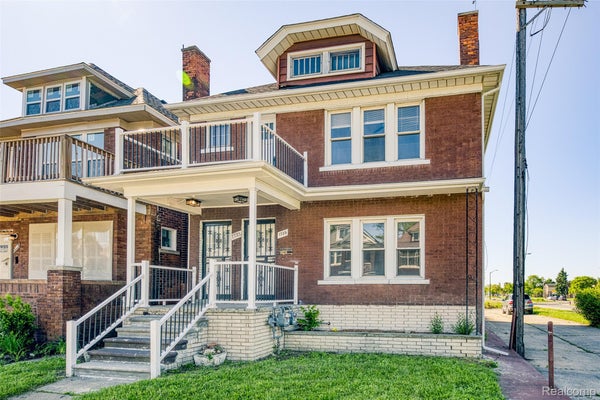 1735 CLAIRMOUNT ST, DETROIT, MI 48206 - Image a229a559c08fb8d072cd622927229e1c/3610984736