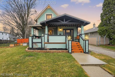 411 3rd Street Fenton City MI 48430