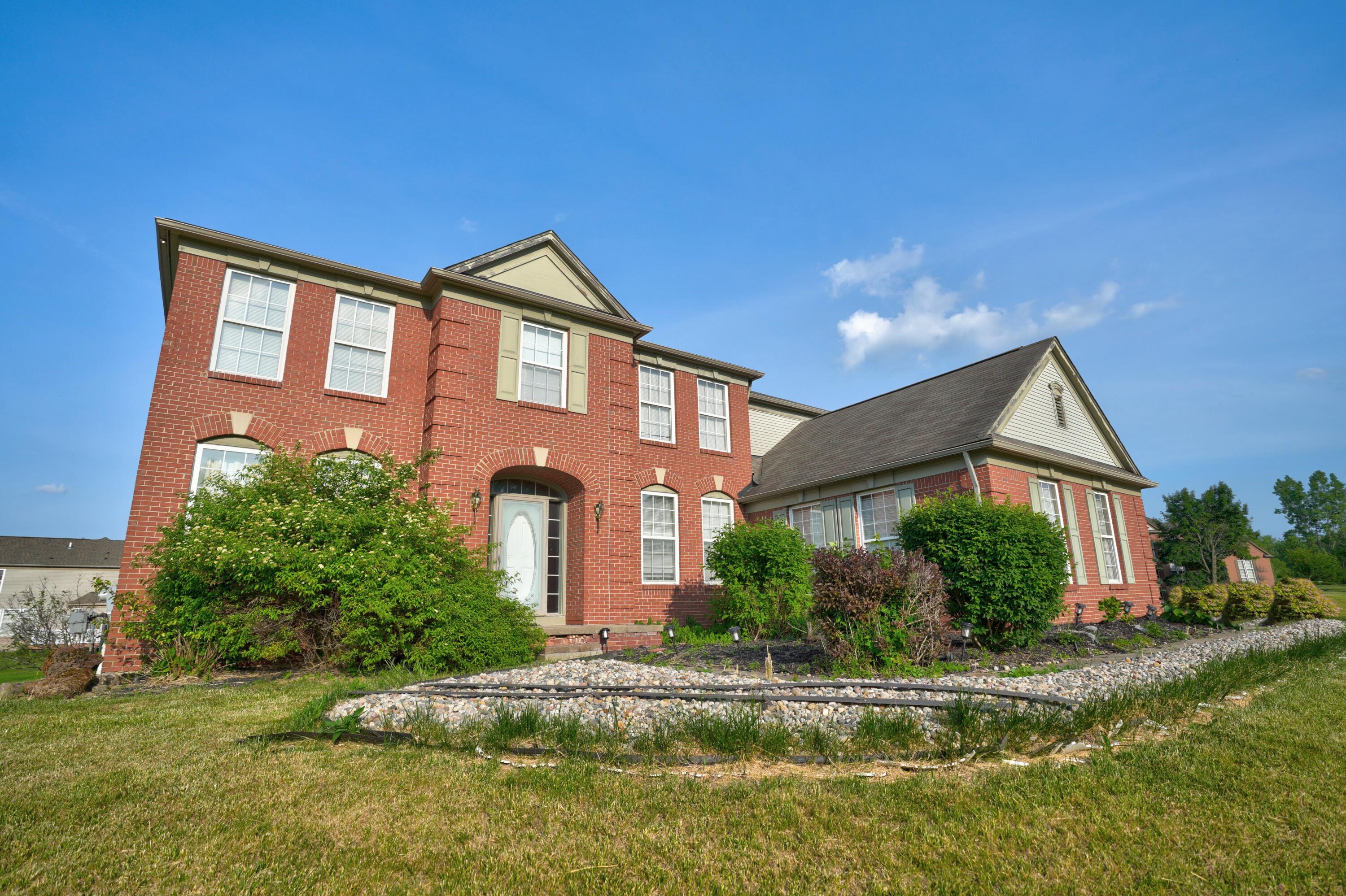8423 Oxford Lane