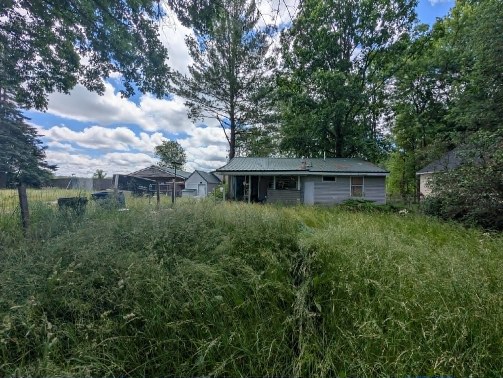 5327 W Lang Road