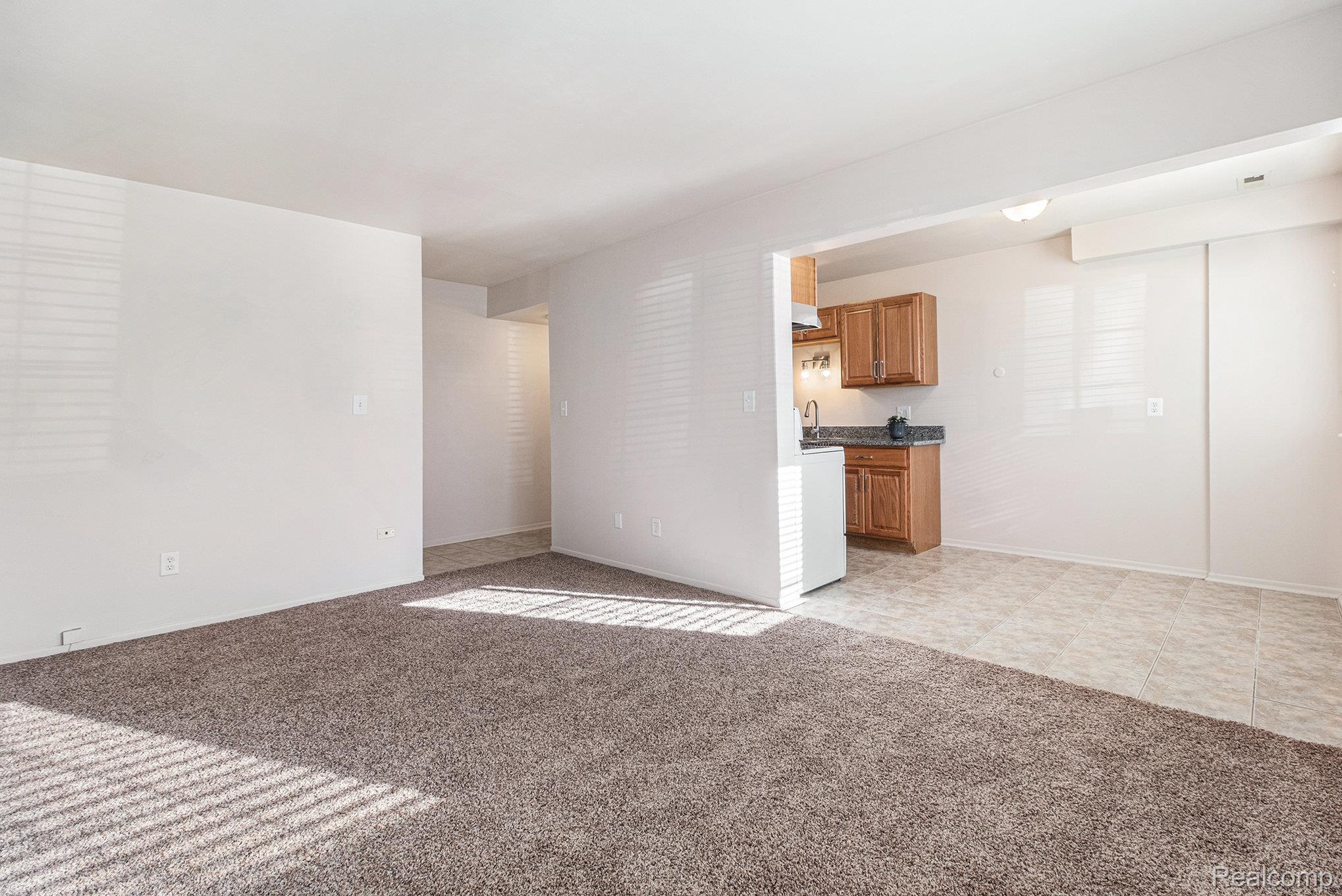 45200 Keding Street 101