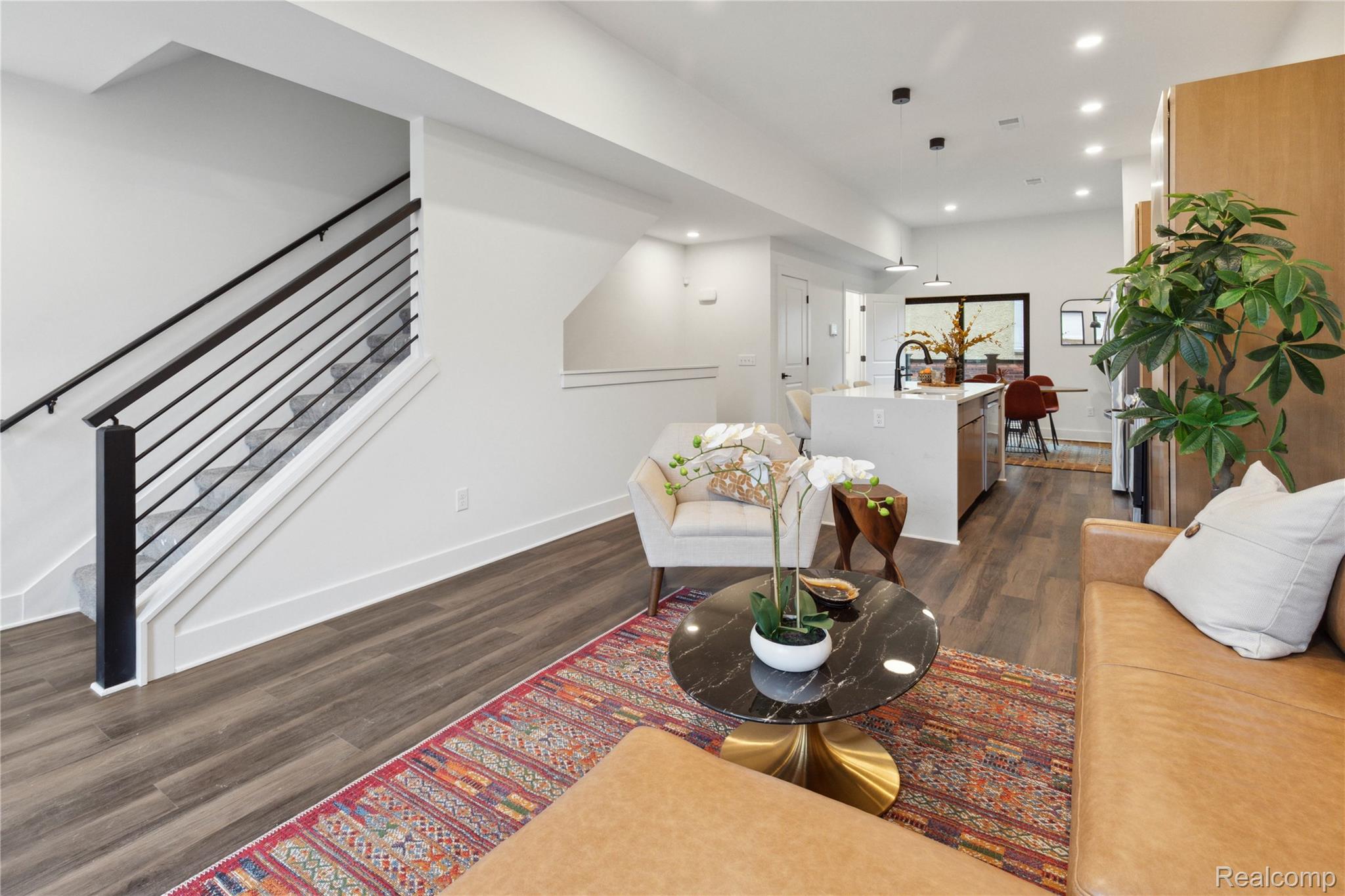 Detroit City, Michigan 48206, United States, 2 Bedrooms Bedrooms, ,3 BathroomsBathrooms,Residential,Active,155529