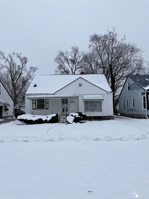 Photo of 18821 Margareta Street, Detroit City, MI 48219 (MLS # 57050196153)