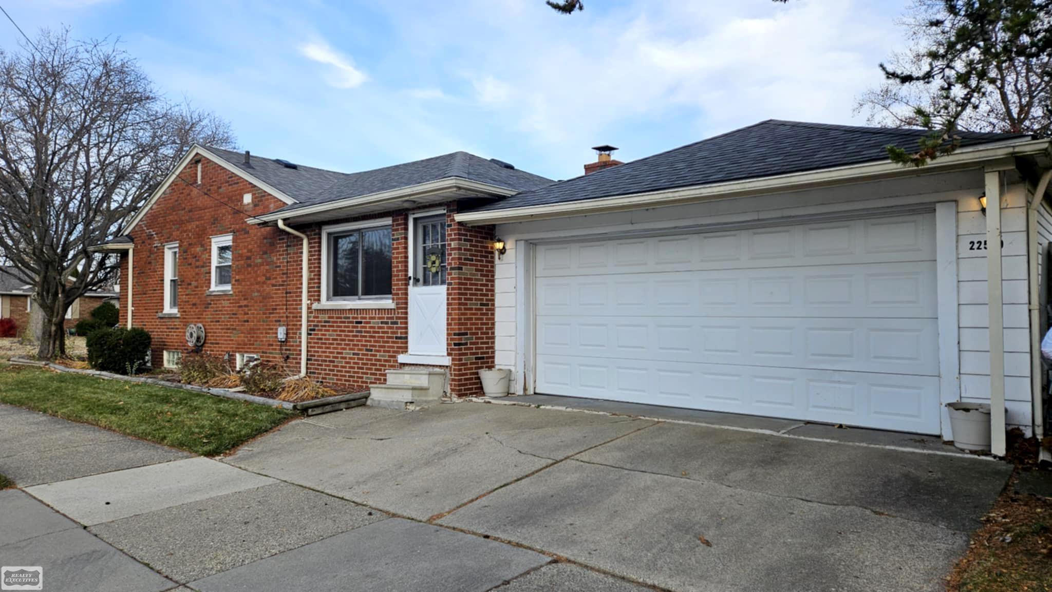 22500 O'Connor Street