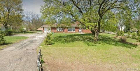 3443 Nichols Road Auburn Hills City MI 48326