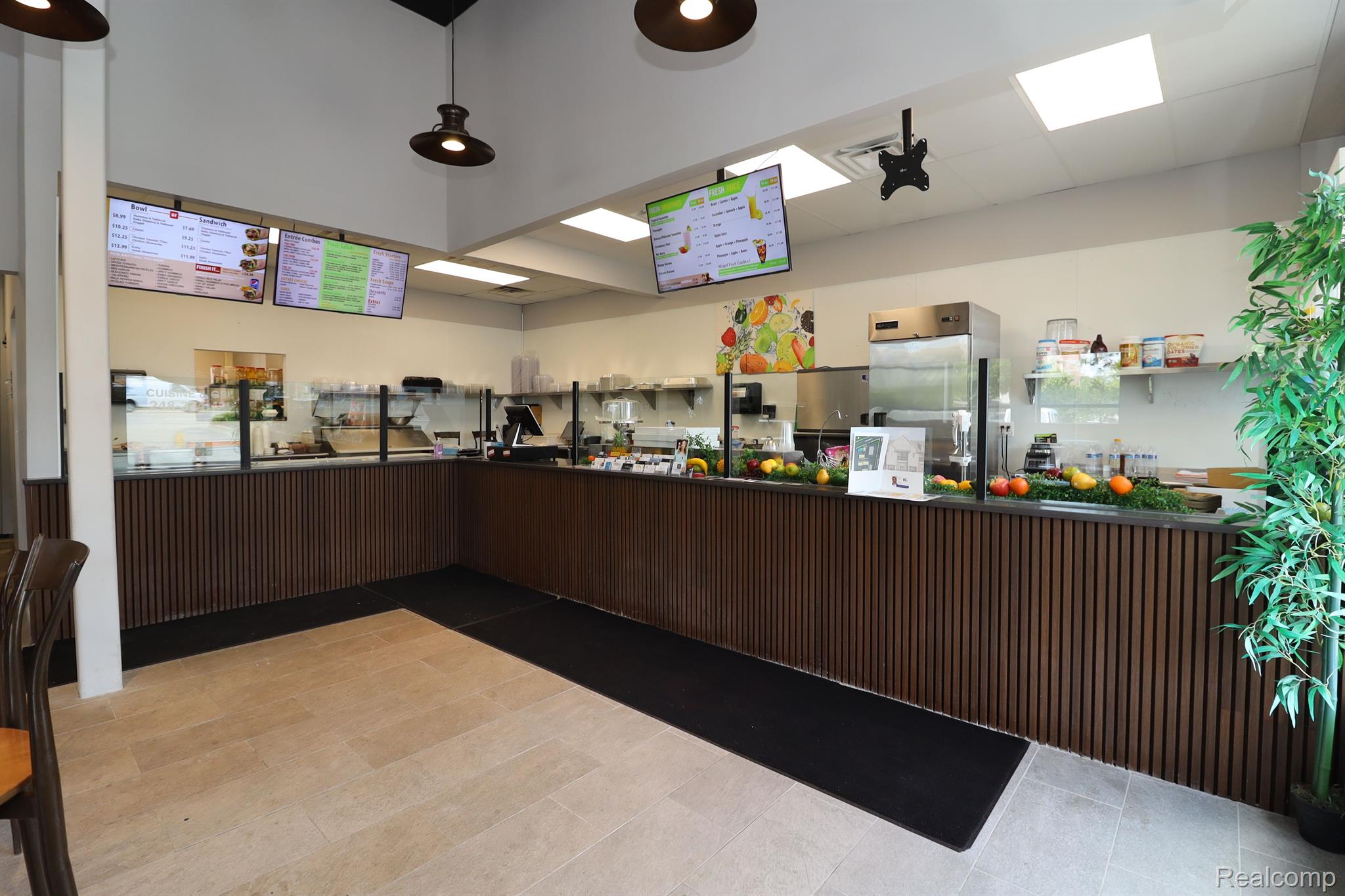 41490 GRAND RIVER Avenue Suite A