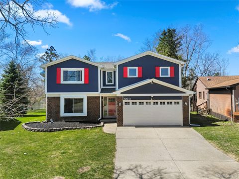 503 Thornehill Trail Oxford Village MI 48371