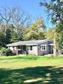 2330 W 76th Street Pleasant Plains Township MI 49304
