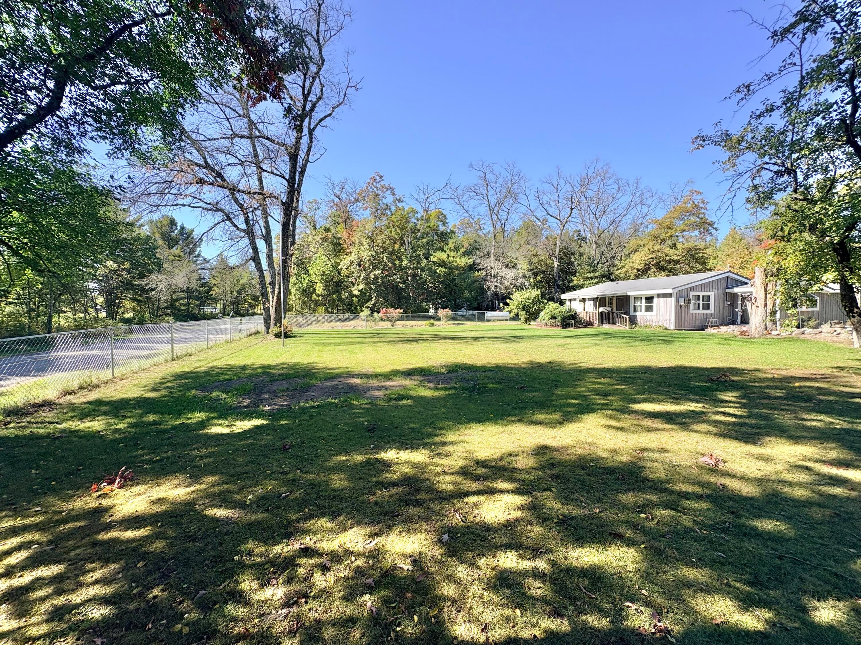 2330 W 76th Street