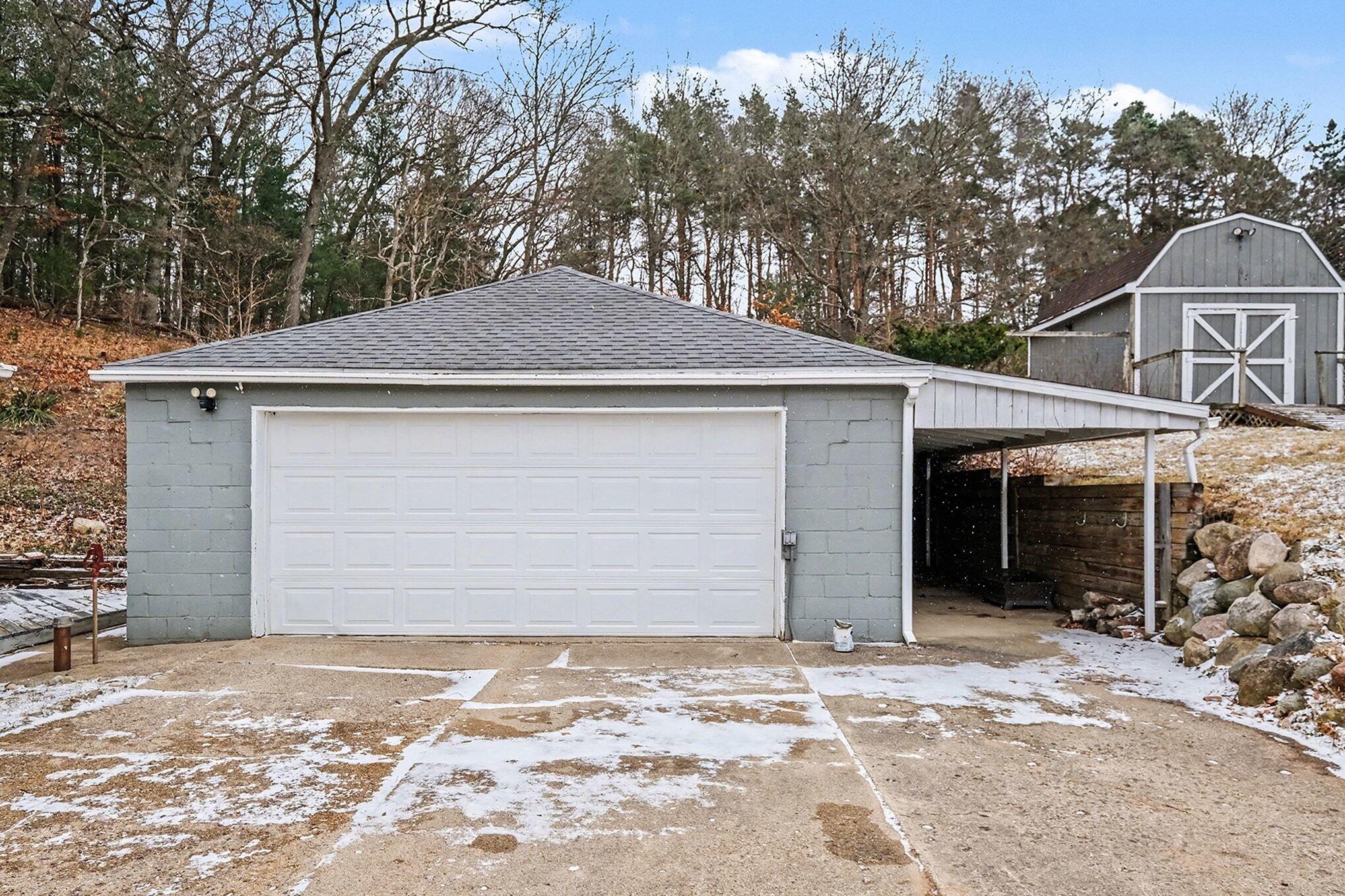 10990 Summit Avenue NE