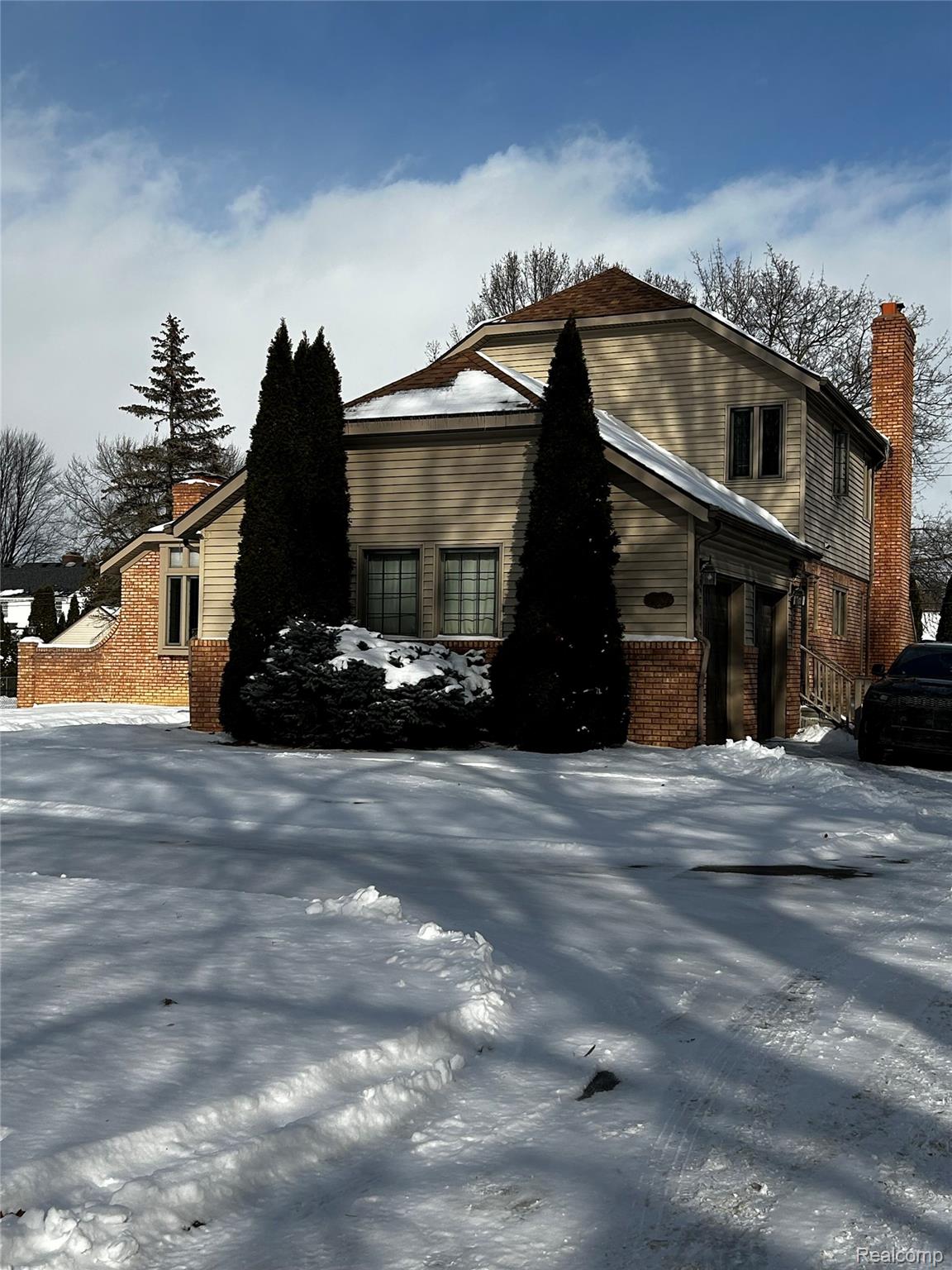 24609 Delwood Street