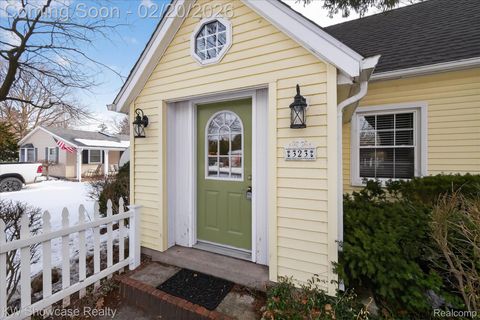 Tiny photo for 323 Franklin Street, Milford Village, MI 48381 (MLS # 20261010315)