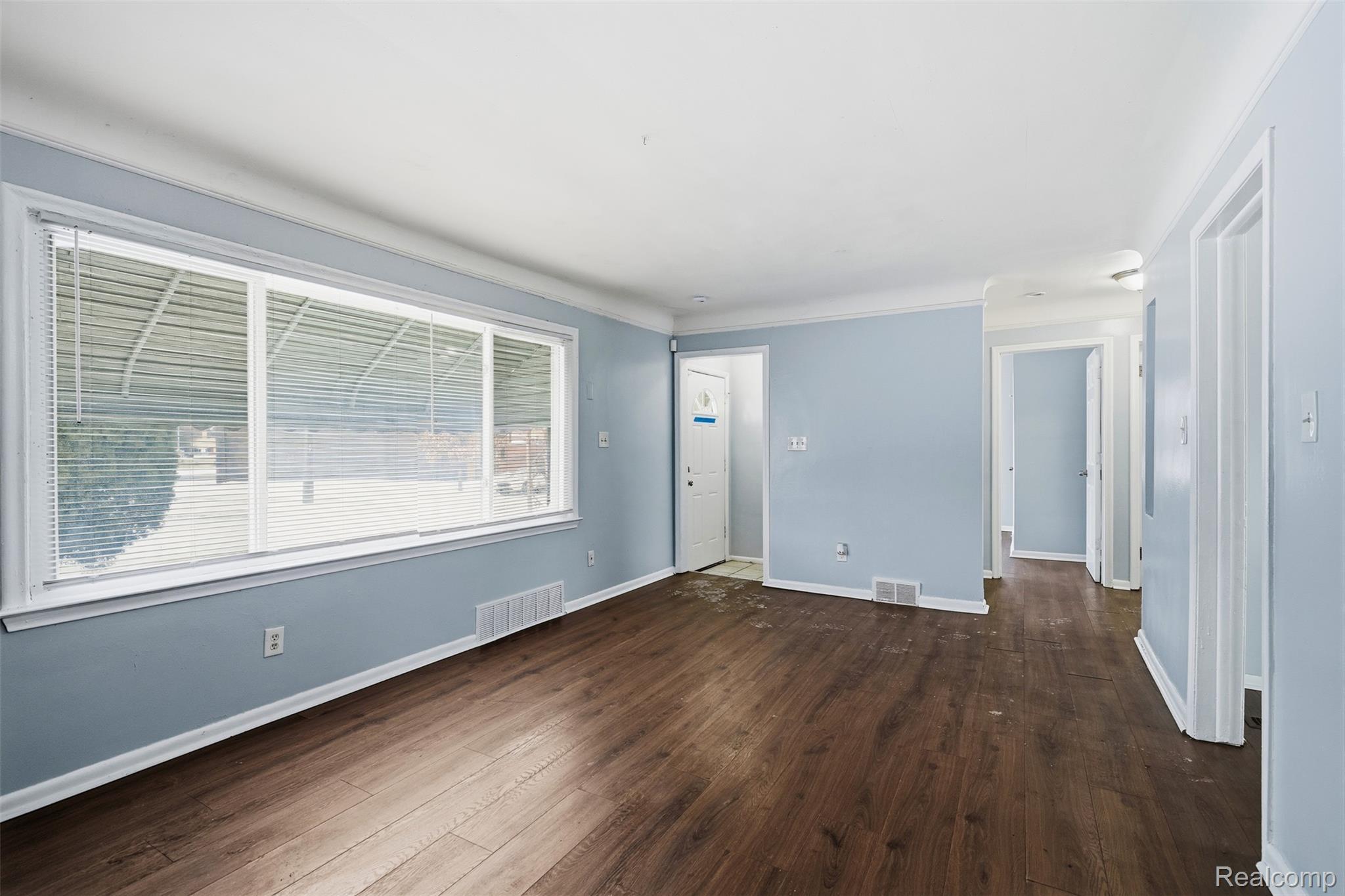 18110 SNOWDEN Street