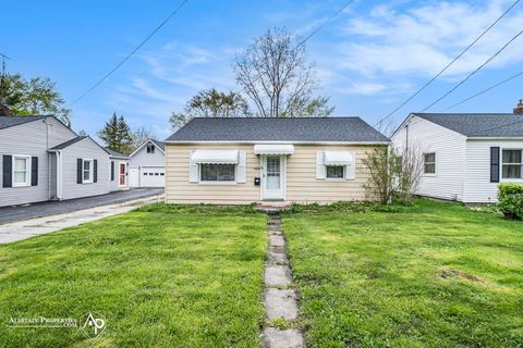 622 Charles Street Davison City Genesee MI 48423