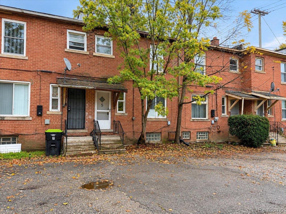 290 Liberty St. Unit 5