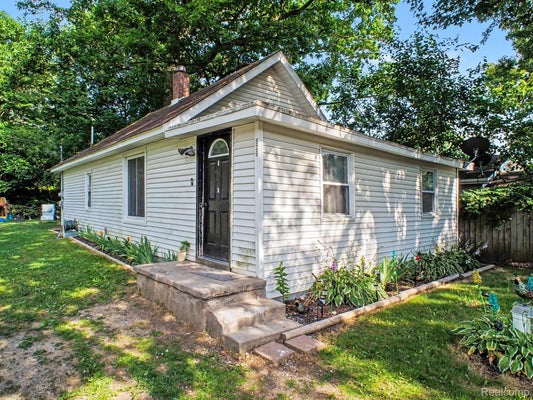 926 MARTIN DR, ATTICA, MI 48412 - Image a268c027ee596fc16cea7145ee97dd00/2760855303