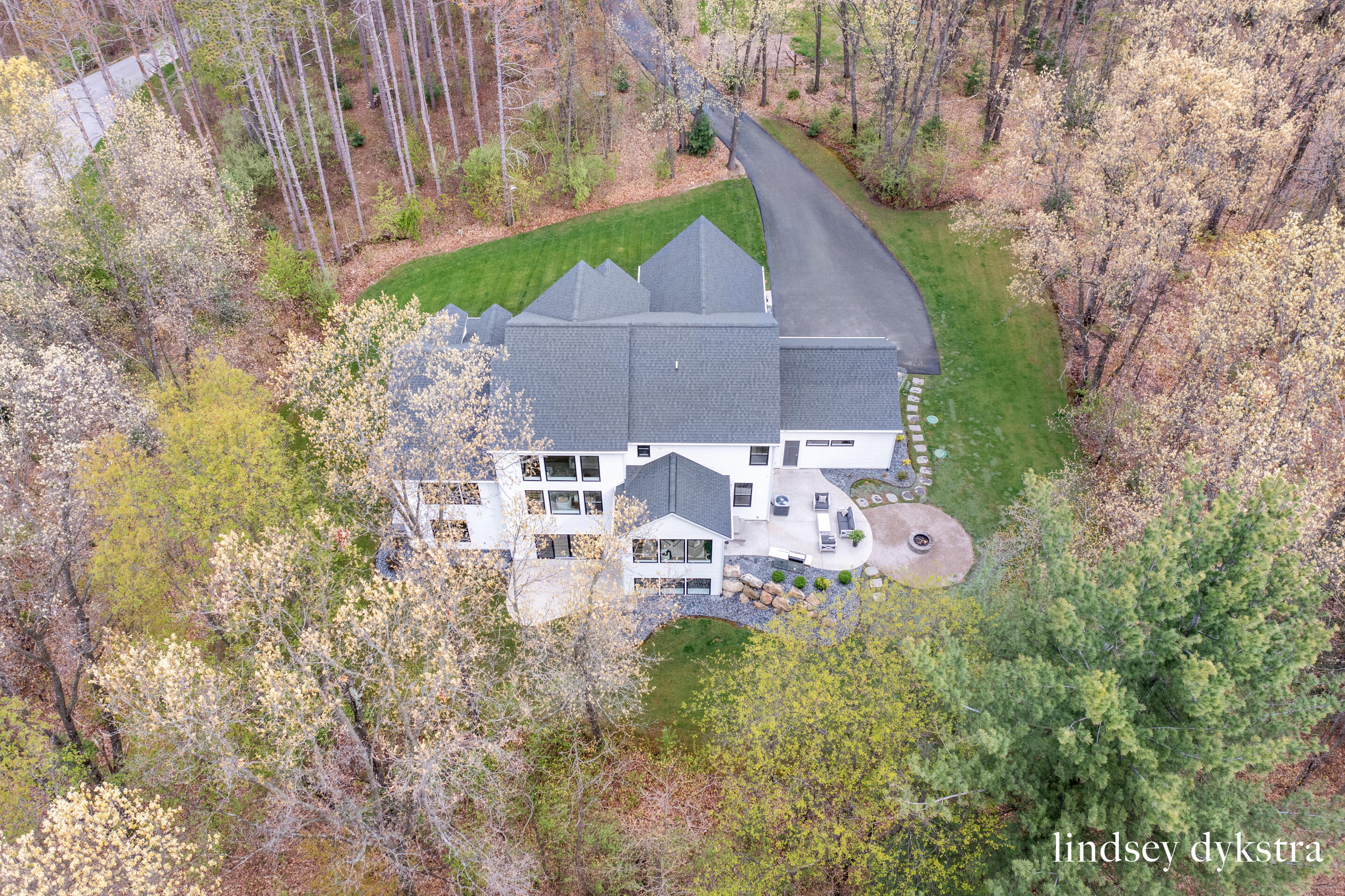 8686 Bentham Court