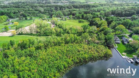 7197 Paw Paw Ave (West) Watervliet Township MI 49098