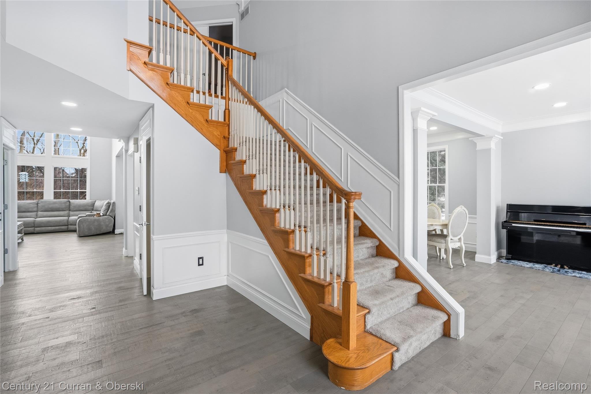 2043 Centennial Drive