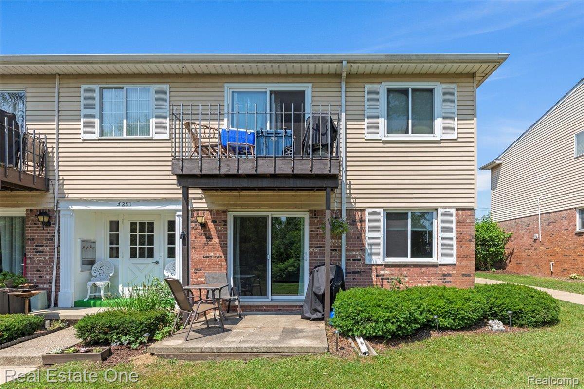 5291 Highland Road 104