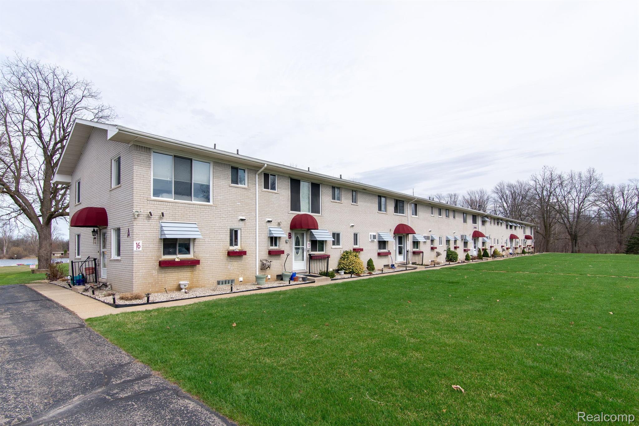 26902 SANDY HILL 11