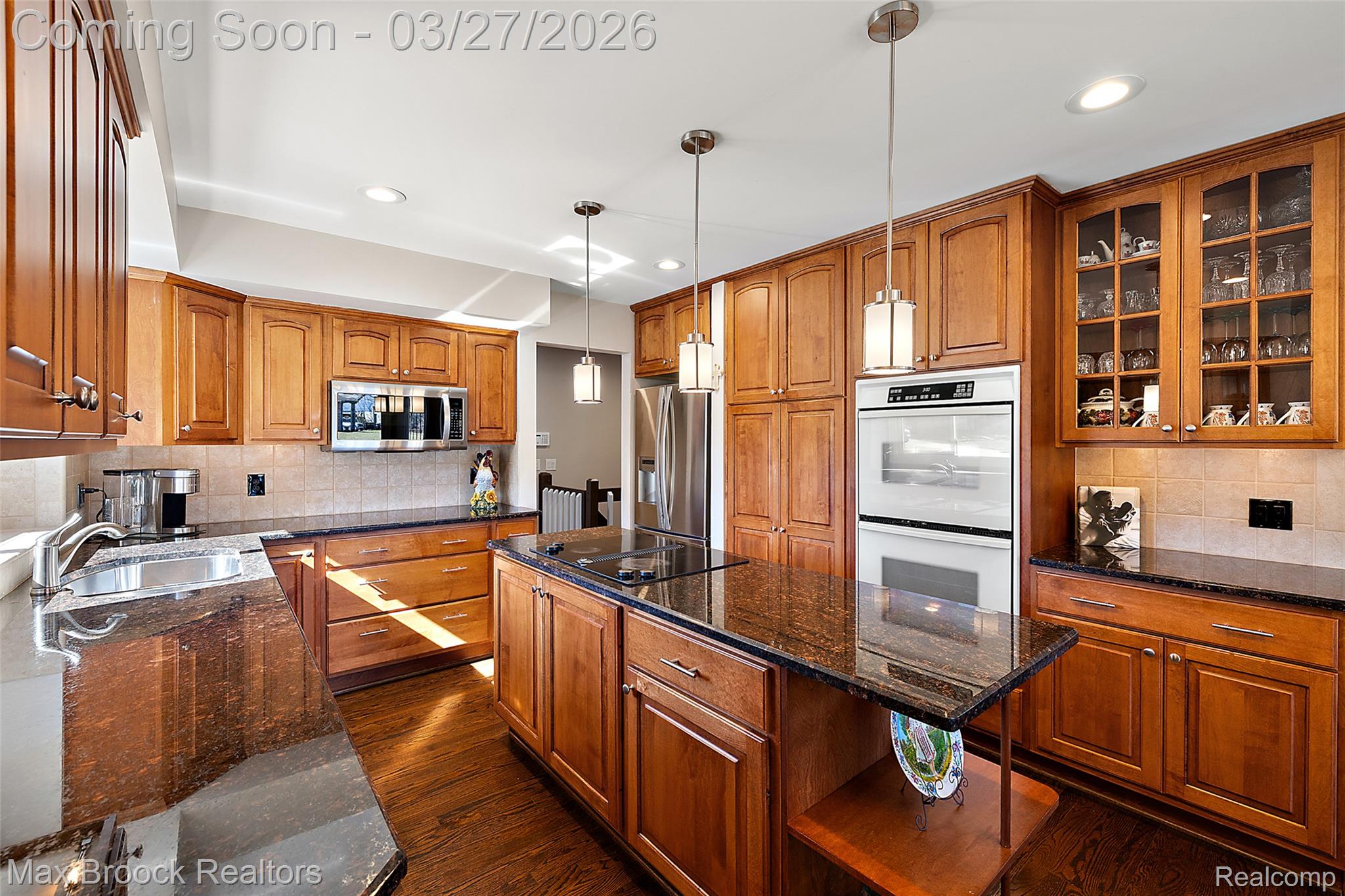 17835 Maple Hill Drive