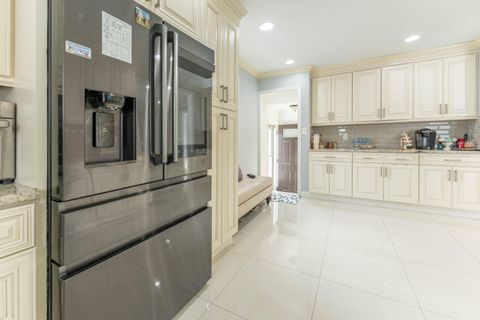 Tiny photo for 1826 Beaver Street, Dearborn City, MI 48128 (MLS # 81025062394)