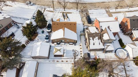 Tiny photo for 1826 Beaver Street, Dearborn City, MI 48128 (MLS # 81025062394)