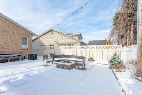Tiny photo for 1826 Beaver Street, Dearborn City, MI 48128 (MLS # 81025062394)
