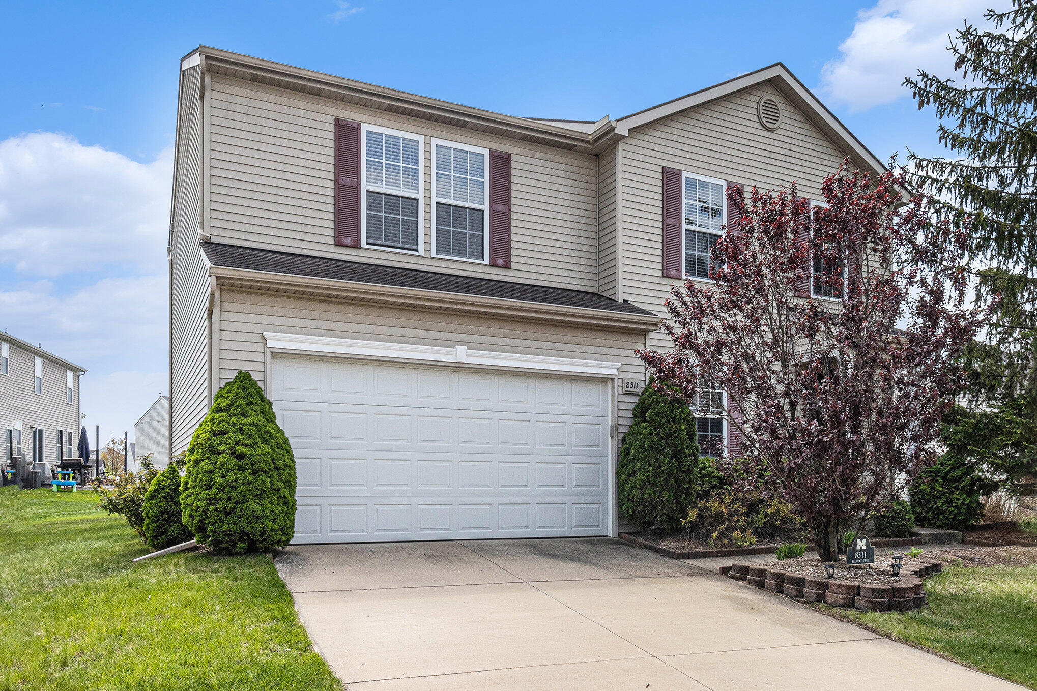 8311 Redwood Trl Trail