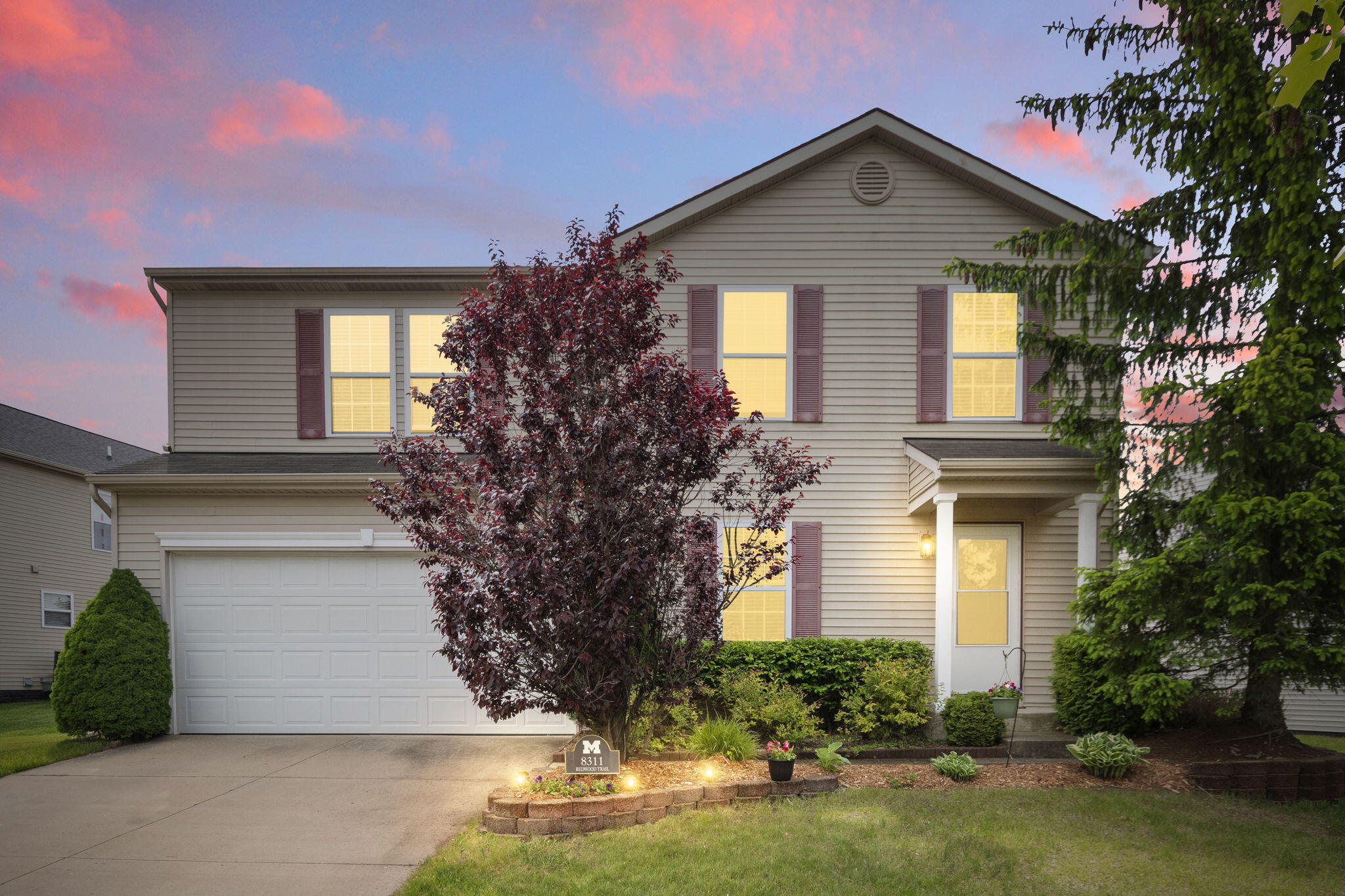 8311 Redwood Trl Trail