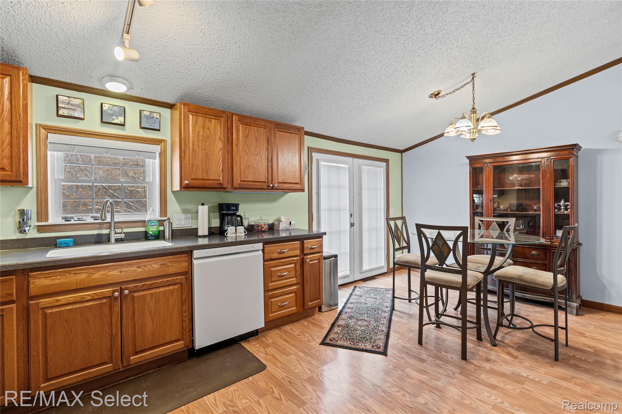 11061 Main Road