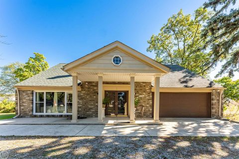 41466 dequindre Road Sterling Heights City MI 48314