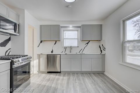 Tiny photo for 13680 Borgman Street, Oak Park City, MI 48237 (MLS # 20261003063)