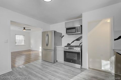 Tiny photo for 13680 Borgman Street, Oak Park City, MI 48237 (MLS # 20261003063)