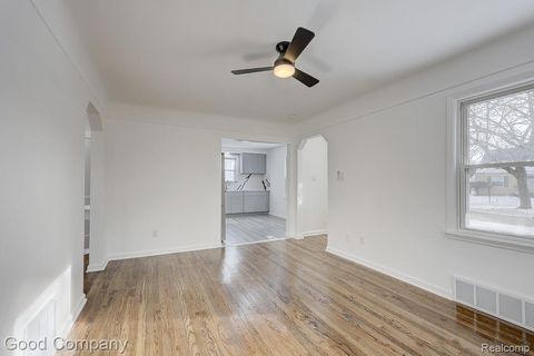 Tiny photo for 13680 Borgman Street, Oak Park City, MI 48237 (MLS # 20261003063)