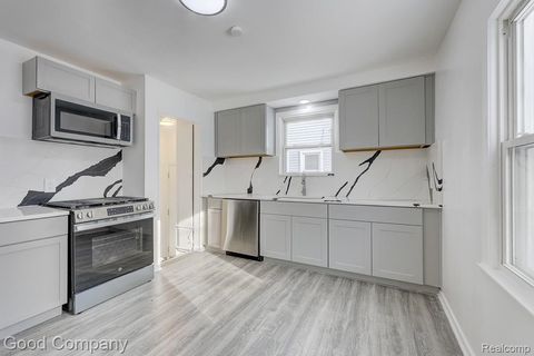 Tiny photo for 13680 Borgman Street, Oak Park City, MI 48237 (MLS # 20261003063)