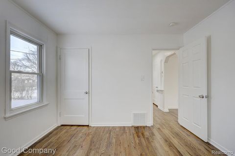 Tiny photo for 13680 Borgman Street, Oak Park City, MI 48237 (MLS # 20261003063)