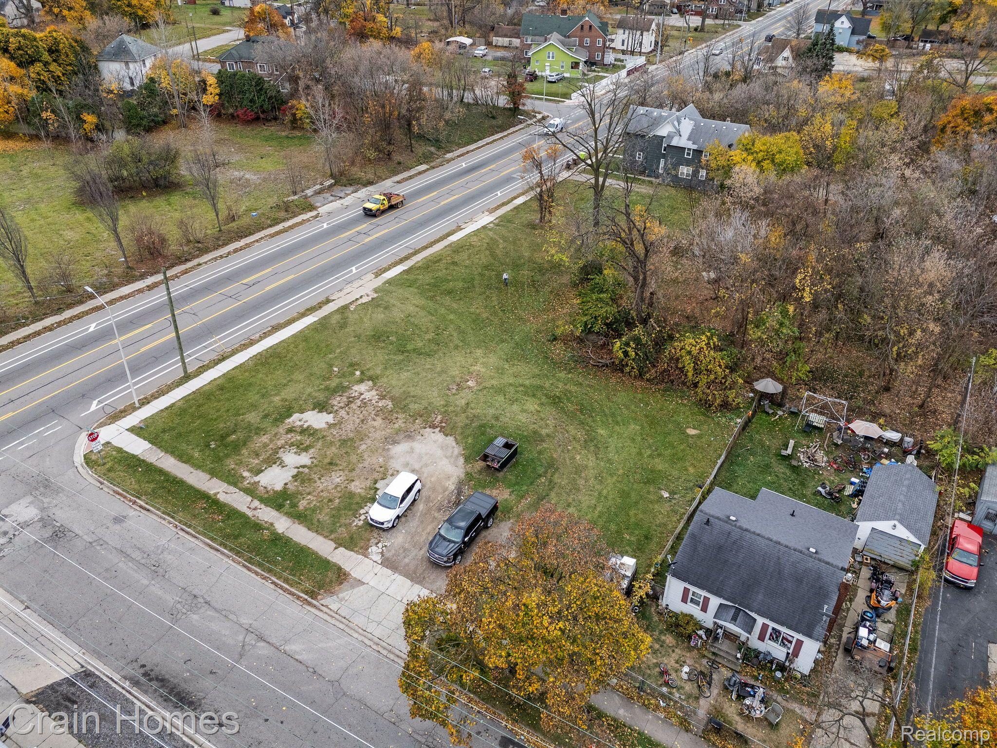 431 N PERRY Street