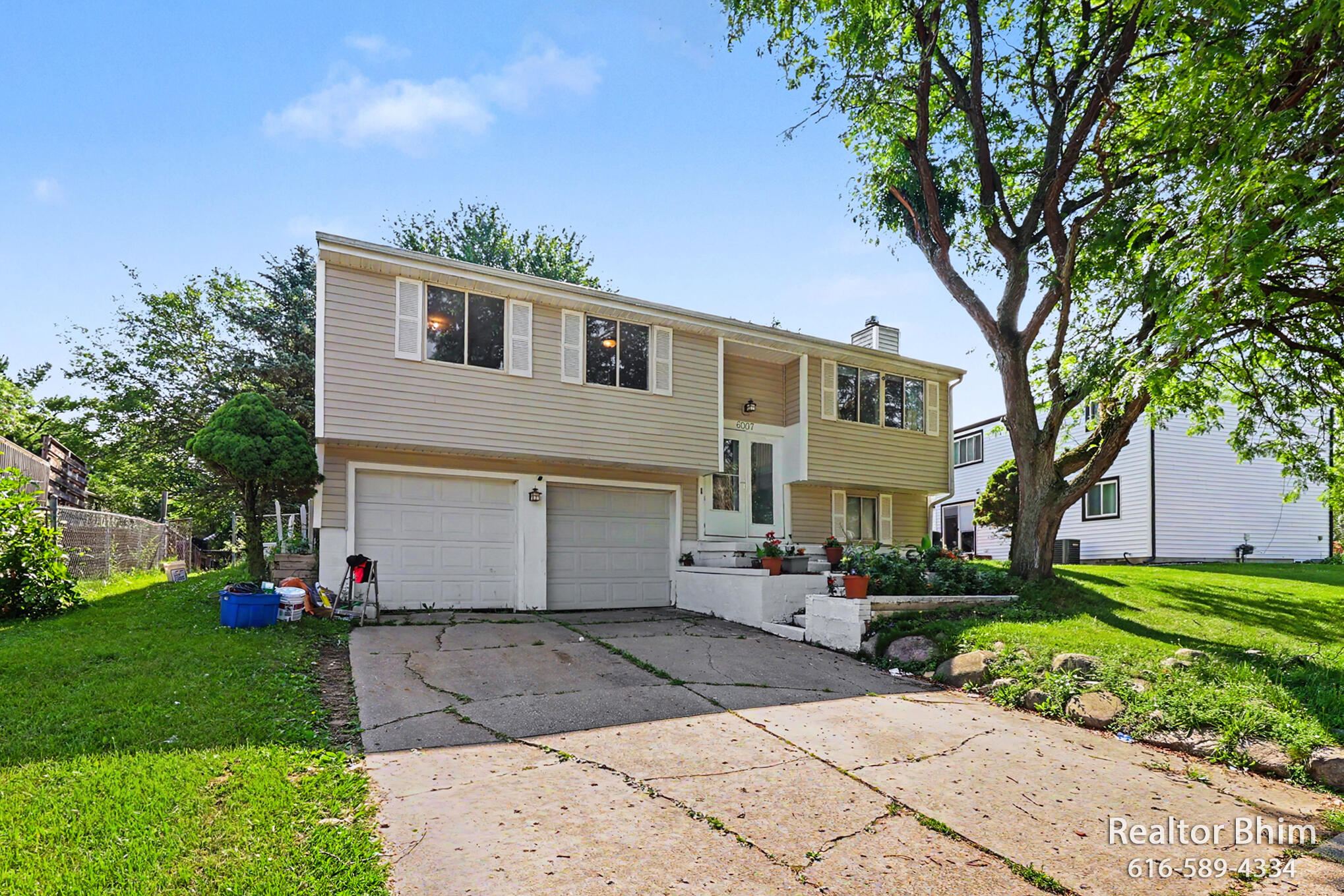 6007 Rockingham Drive