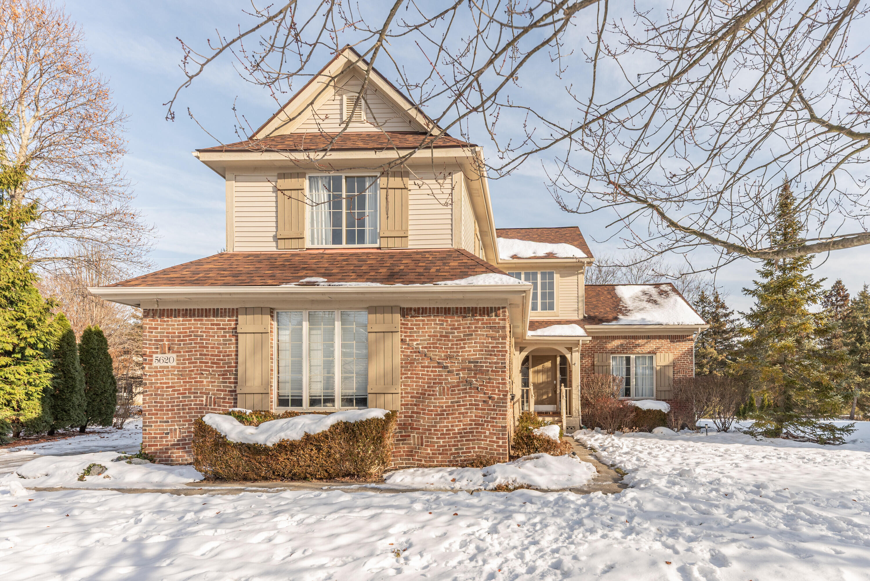 5620 Le Blanc Avenue