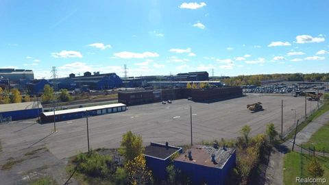 10 W Broadway Street Ecorse City MI 48229