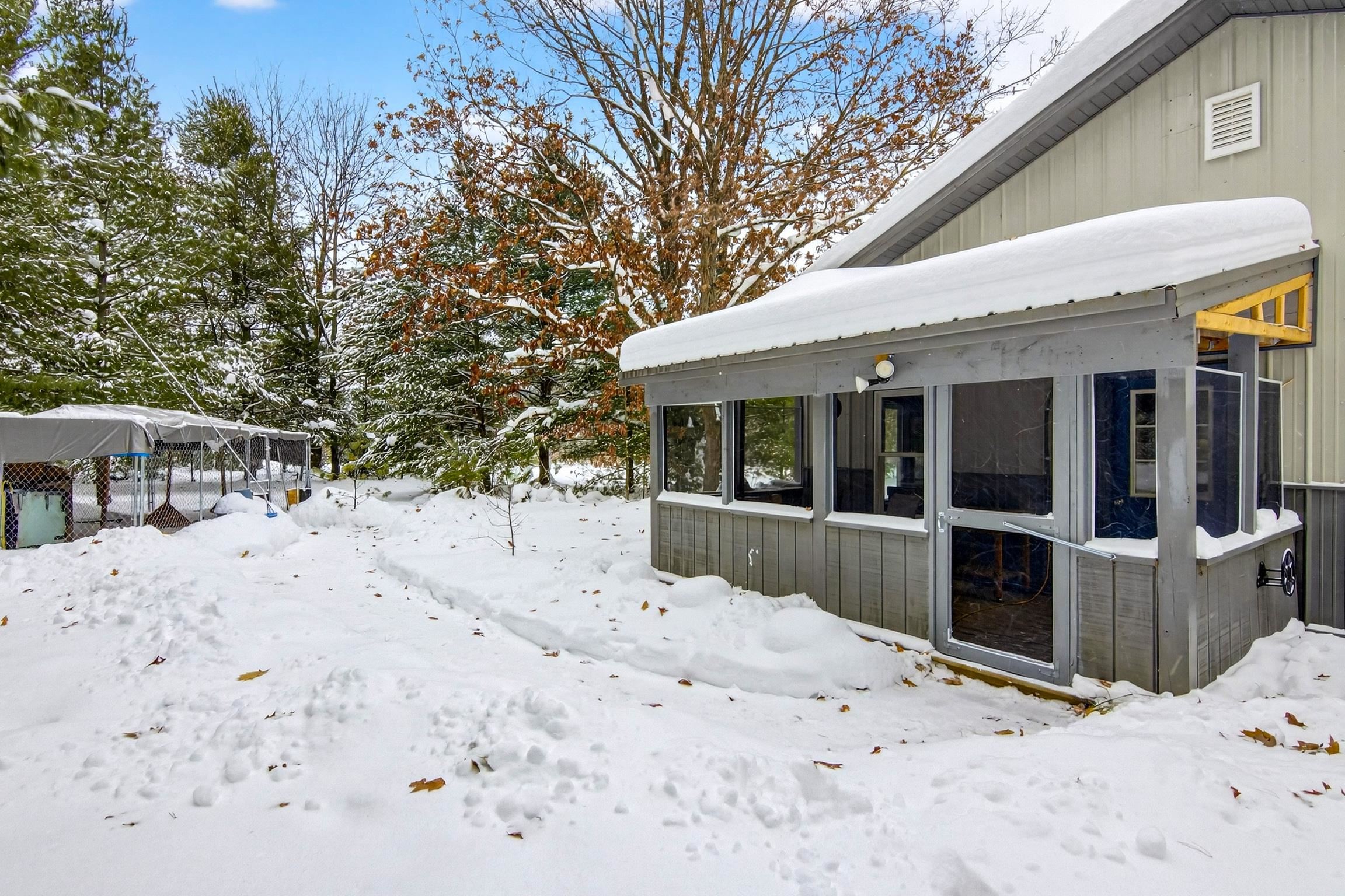 11775 Country Acres Drive