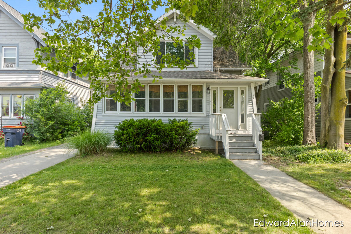 187 W 16th Street