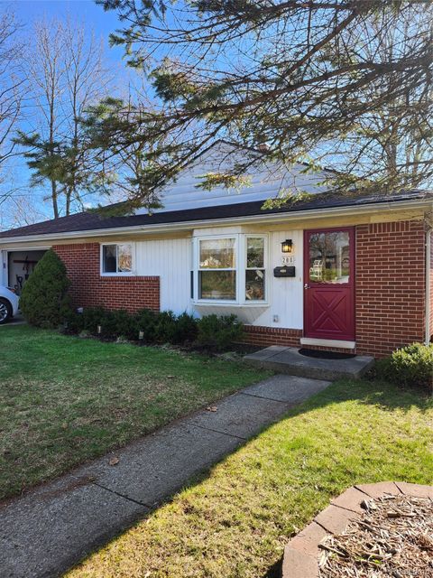 286 Noble Street Milford Village MI 48381